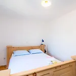 Сasa de vacaciones House Lavanda Trpanj